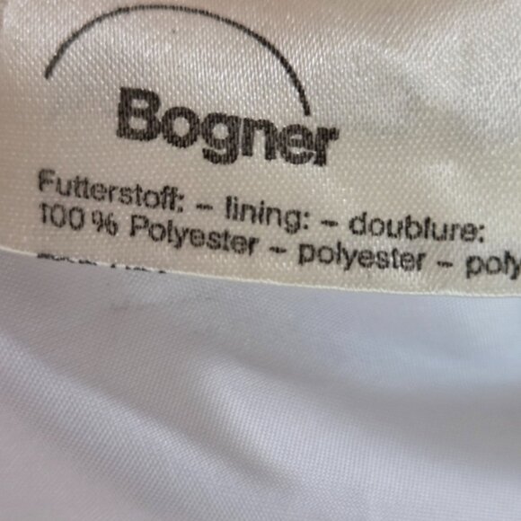 Vintage Bogner Classic White Half Slip w/ Side Button Closure and Side Slits - Picture 6 of 8